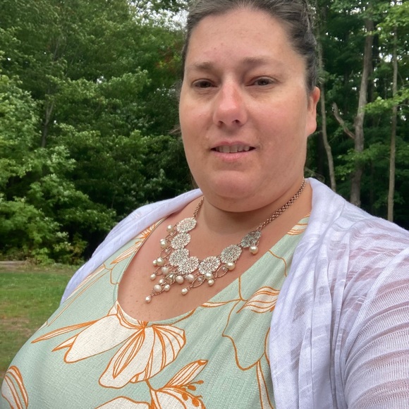 Meet your Posher, Corinna - Picture 2 of 10